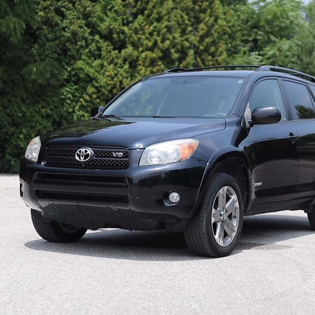 Toyota RAV4_Uganda 4×4 & SUV Rentals_Car Rental Road Trips