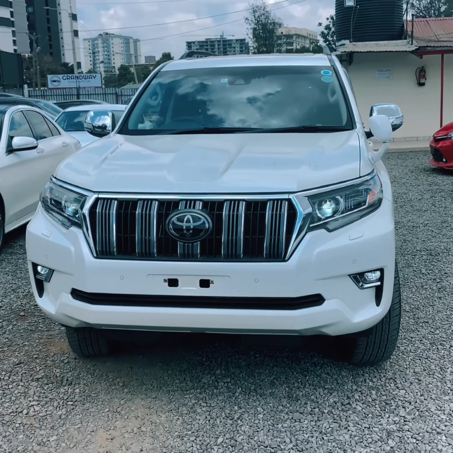 Uganda Car Rental Guide_Luxury 4×4 Cars in Uganda_Car Rental Road Trips Uganda Car Rental Guide_Luxury 4×4 Cars in Uganda_Car Rental Road Trips